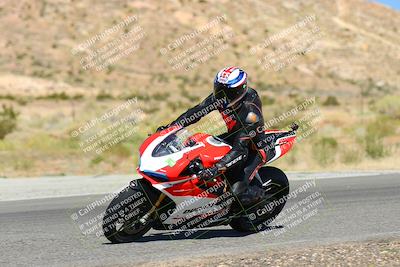 media/Oct-14-2023-TrackXperience (Sat) [[0517685739]]/Level 1/session 2 turn 4/